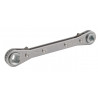 Ratchet wrench with square hole for square rods